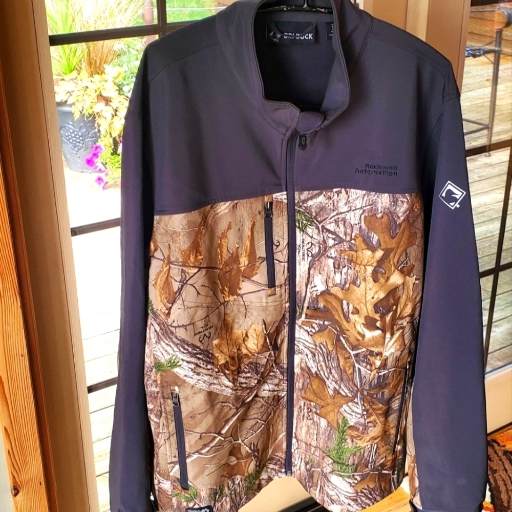 Dri-Duck Embroidered Camouflage Hunting Motion Zip Water Resistant Sz 2X Jacket‎